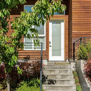 Capitol Hill Vista Holiday home